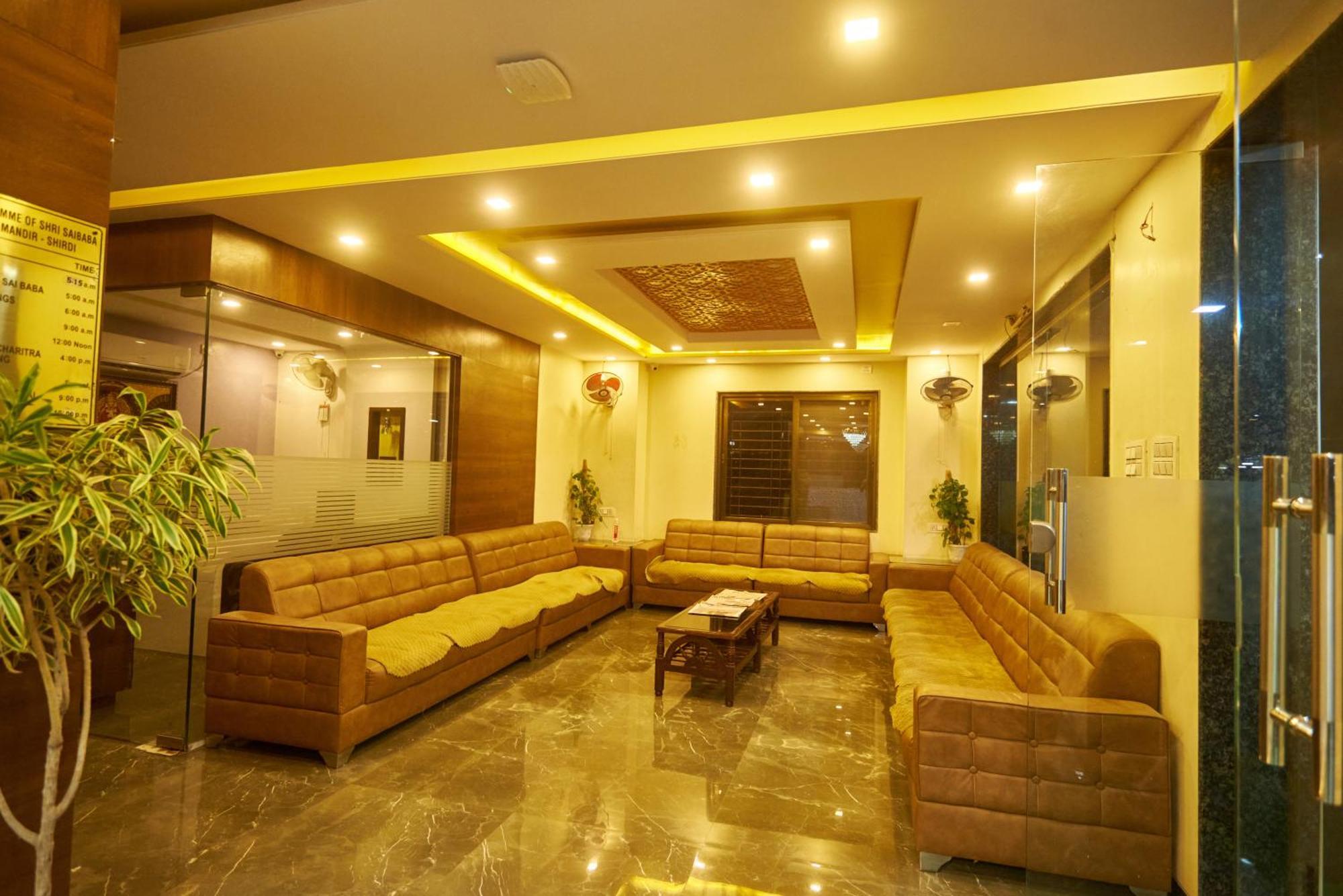 Sai Vidisha Palace Shirdi Esterno foto